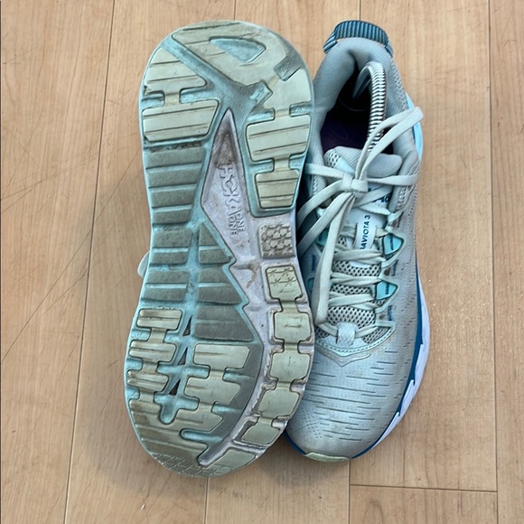 Hoka Teal Gaviota 3 Sneakers size 9 - Picture 11 of 14